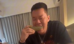 网红吃瓜三男是谁呀视频,视频走红背后的故事